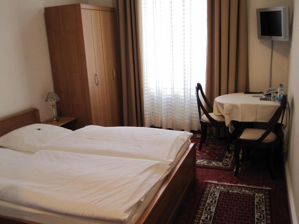 Hotel Pension Fasanenhaus Berlin Room photo