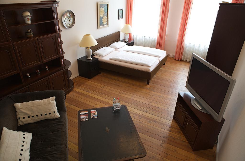 Hotel Pension Fasanenhaus Berlin Room photo
