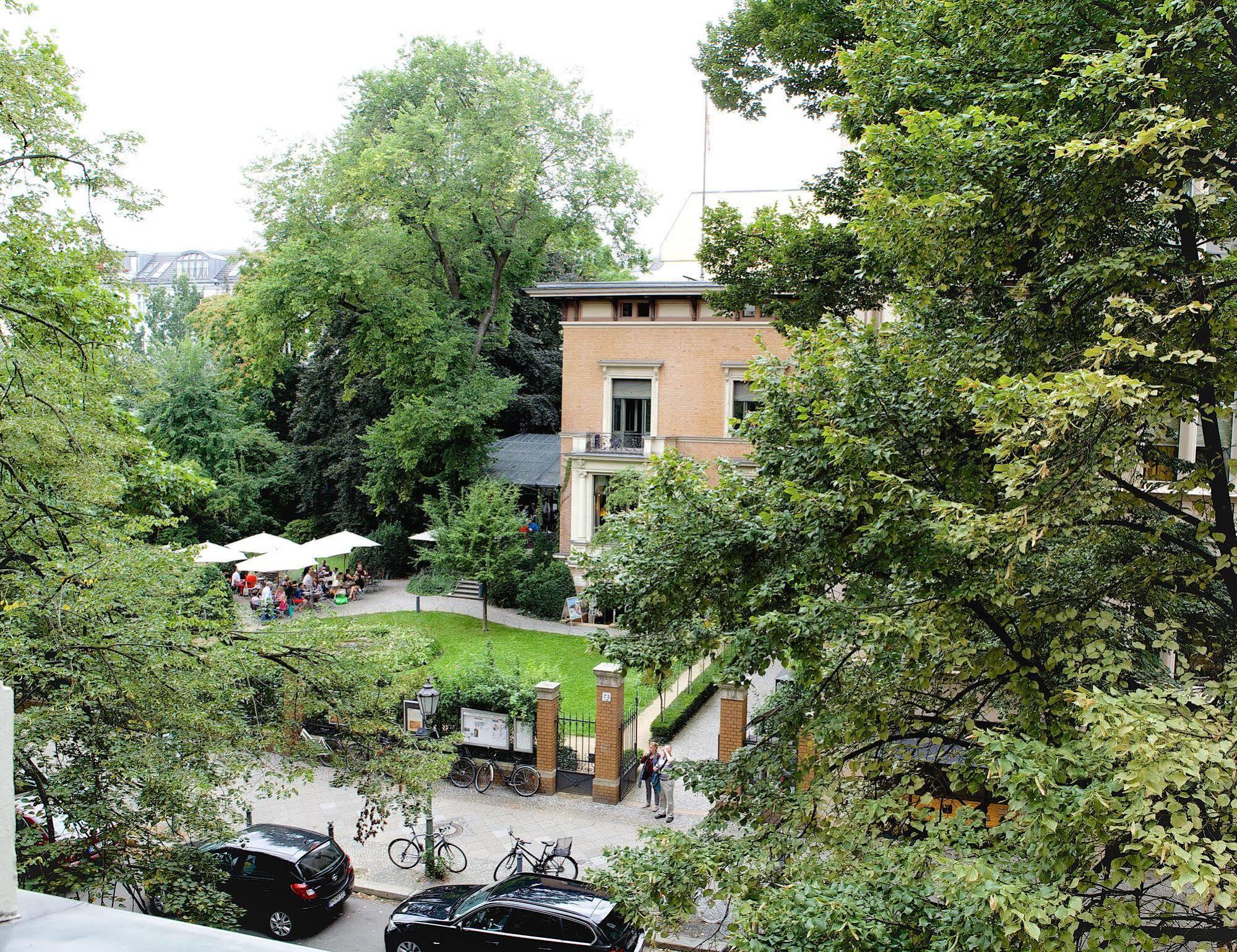 Hotel Pension Fasanenhaus Berlin Exterior photo